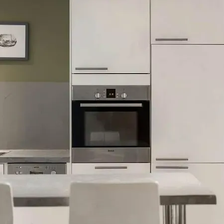 Stylish Living - Close To Everything
