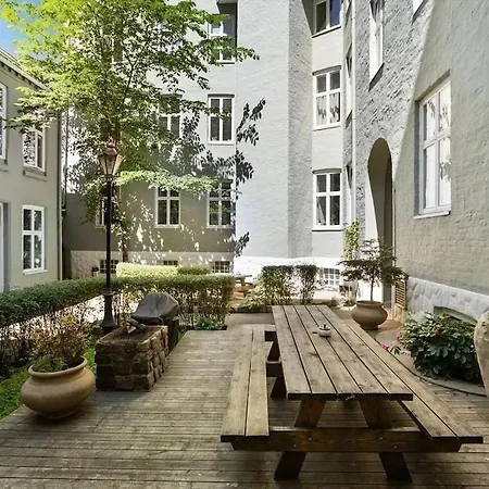 Stylish Living - Close To Everything